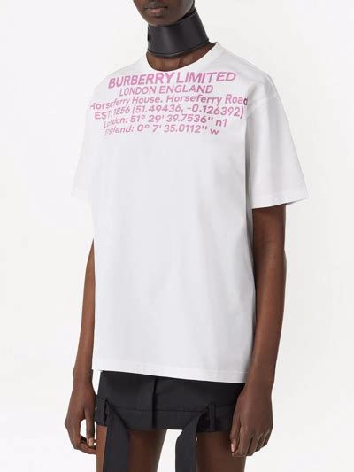 burberry carrick oversized logo tee|Burberry Carrick Oversized Logo T.